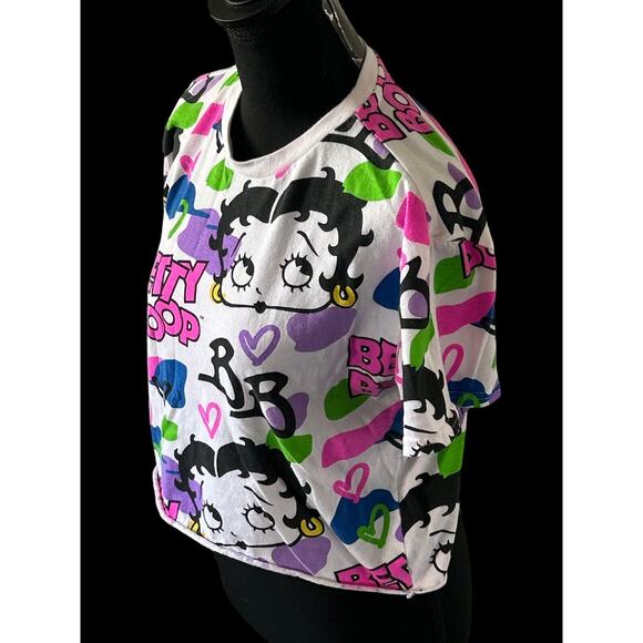 BETTY BOOP‎ WOMEN'S SHORT SLEEVE CROP TOP T-SHIRT WOMEN’S SIZE L LARGE - Picture 3 of 5